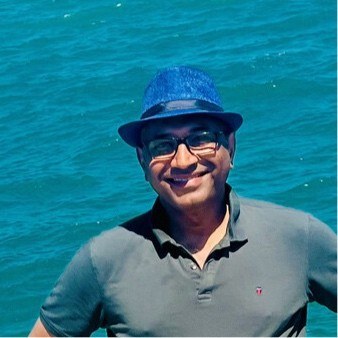 Portrait of Suneel Khare